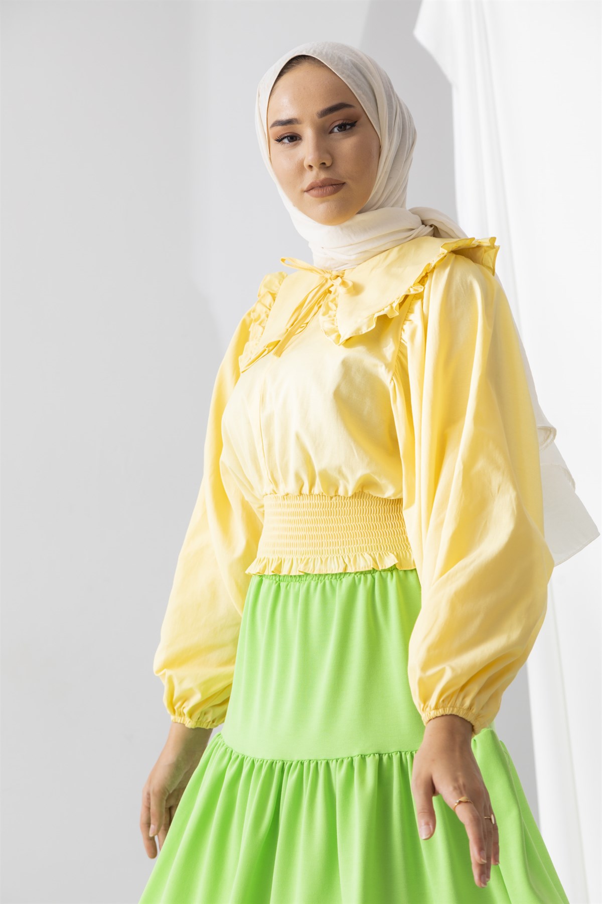 Nina Bebe Yakalı Sarı Bluz